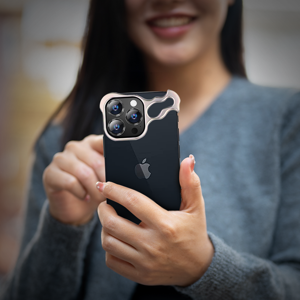 Arc Titanium Black Bumper iPhone Case – Alien - Image 21