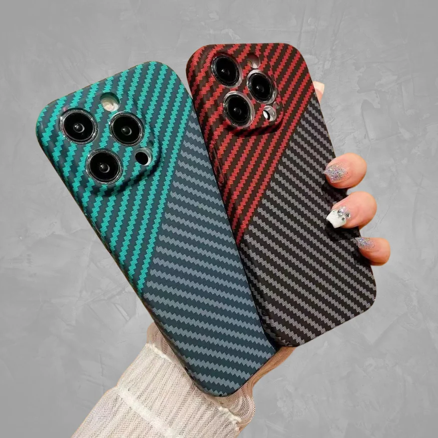 Ultra-Slim Magnetic Carbon Fiber iPhone Case with Leather Finish & Shockproof Protection – Jade - Image 7