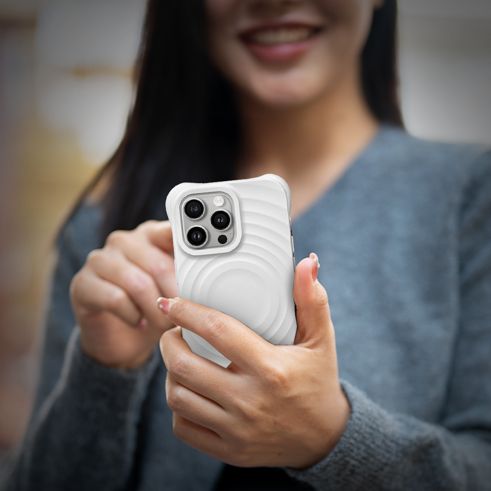 3D Wave Pattern White Liquid Silicone iPhone Case – Snow (Slim, Shockproof & Soft Touch) - Image 8